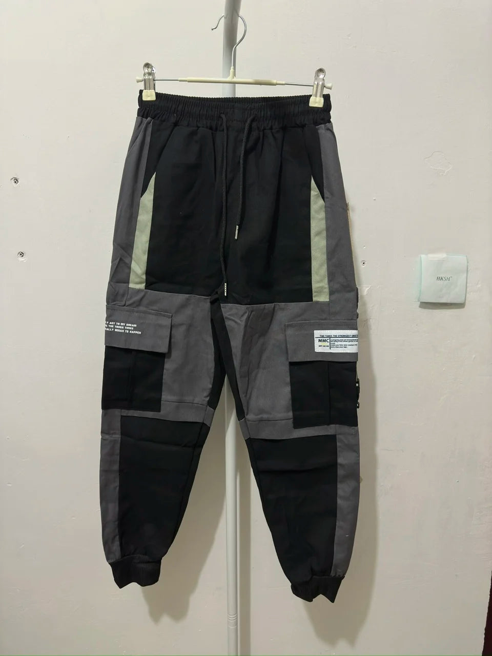 HKSH Male Fashion Tide Darkwear Overalls High Street Versatile Casual Cargo Pants Tactical Loose Leggings Chic Pocket New HK0207 - NJN NATURES